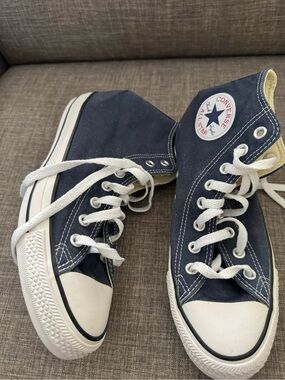 Converse Chuck Taylor All Star  Navy High-Top Sneakers